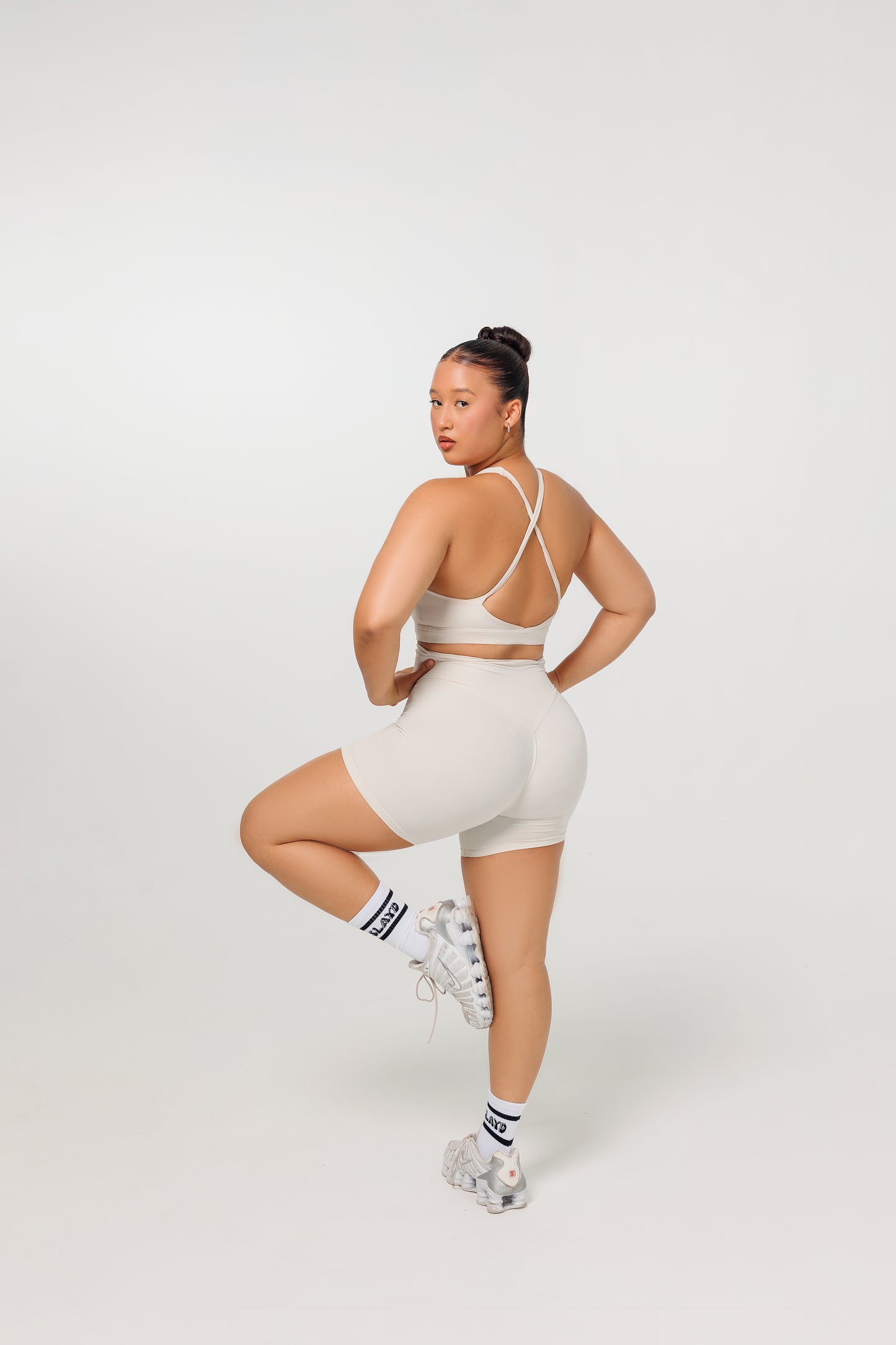 Creamy set